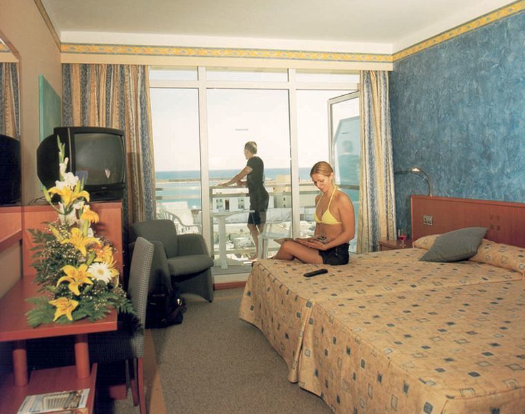 Hotel Rh Playa & 4* Sup 4*